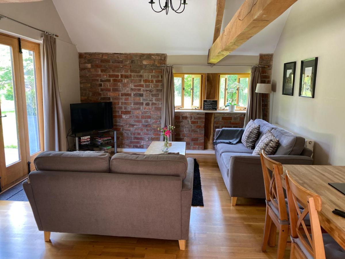 Hidden Cottages Two Lovely 1 Bed Cottages In Peaceful Surroundings, 1 With Log Burner Henley-in-Arden Exteriér fotografie