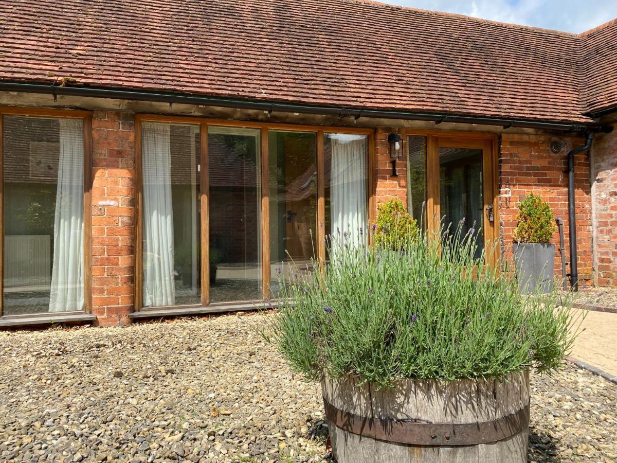 Hidden Cottages Two Lovely 1 Bed Cottages In Peaceful Surroundings, 1 With Log Burner Henley-in-Arden Exteriér fotografie